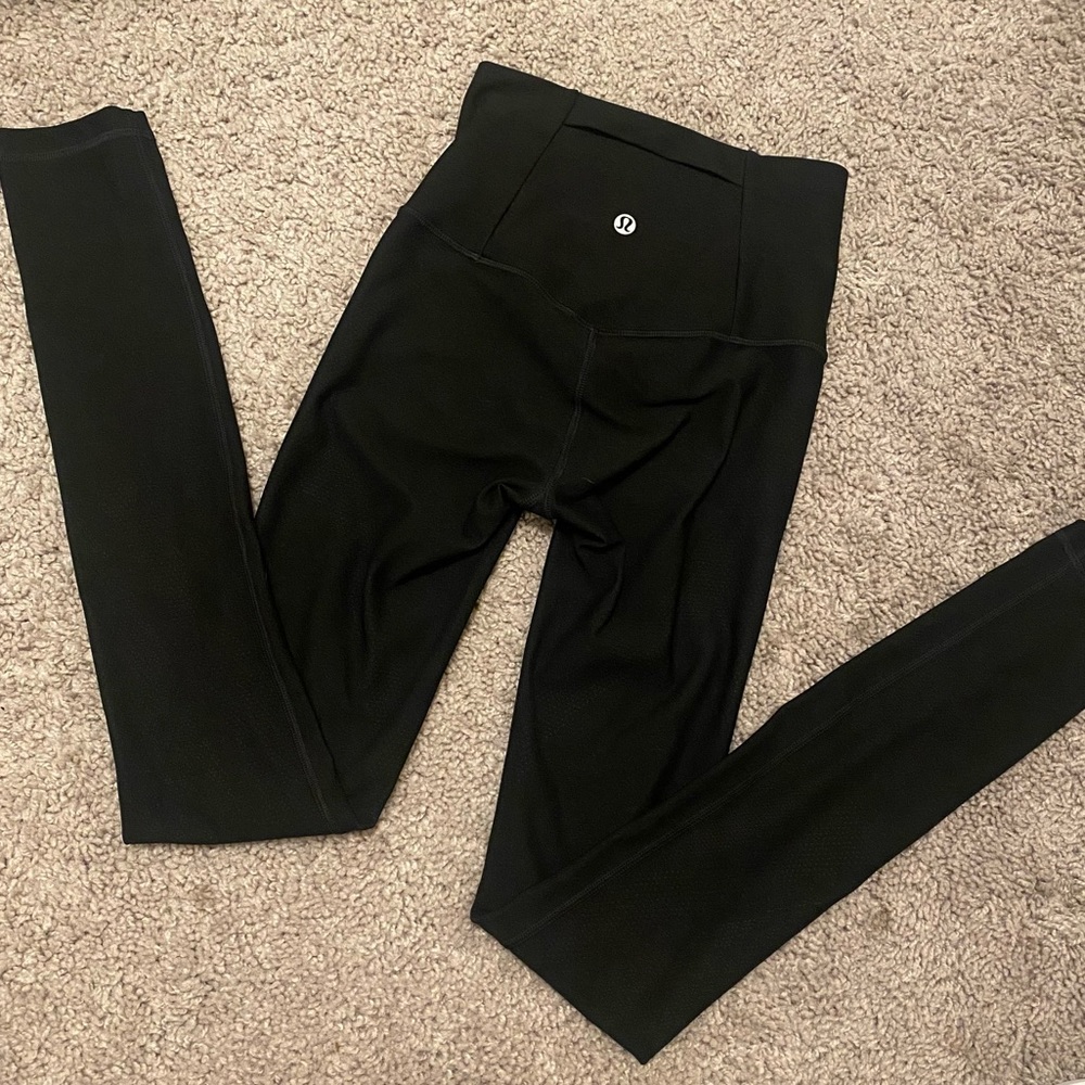 Lululemon Black High Waisted Airlift Leggings Size 2